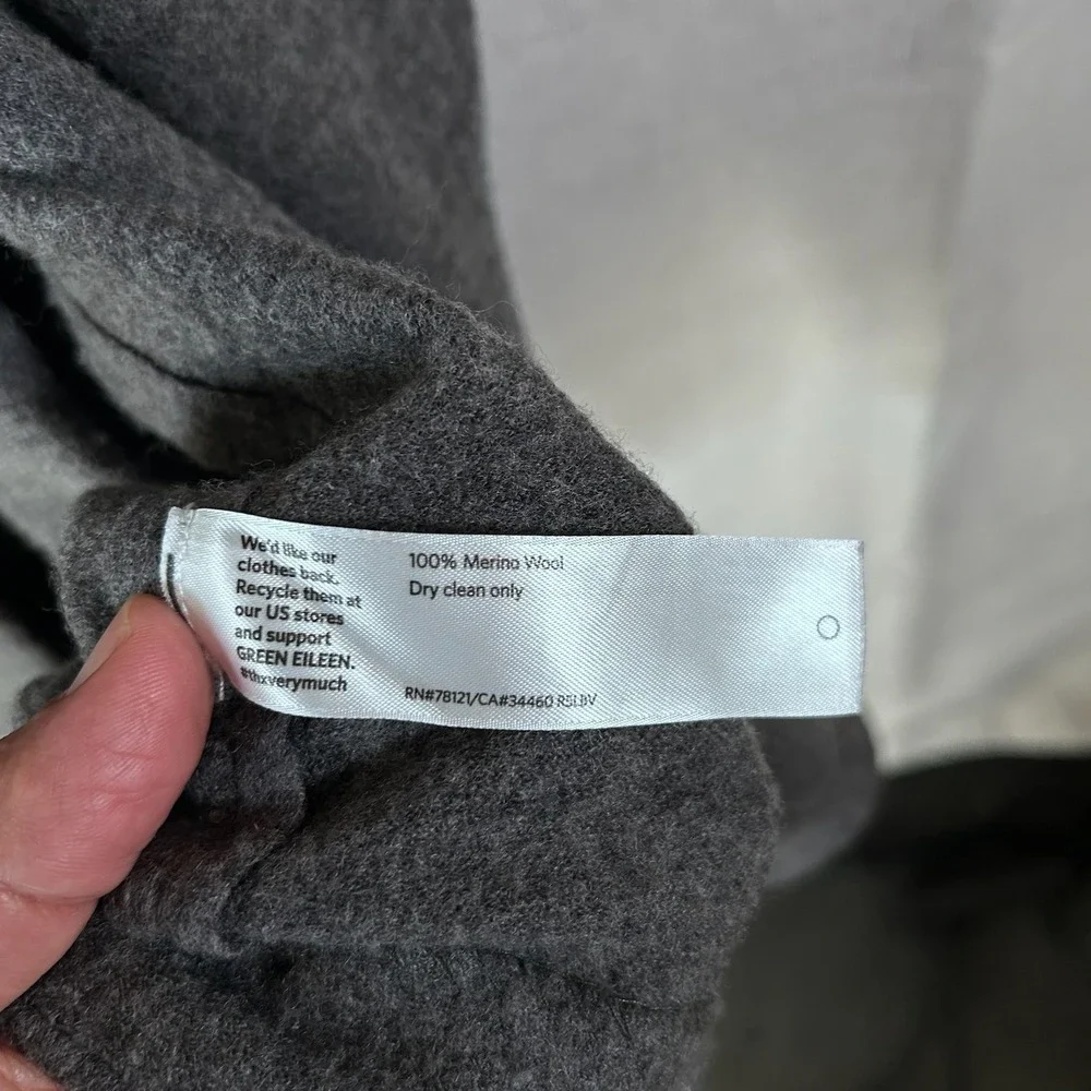 Eileen Fisher 100% Merino Wool Long Vest Charcoal Gray Button Front Large L/G - Picture 3 of 6